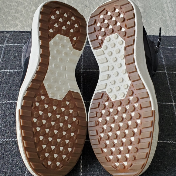 Vans Ultrarange Hi DL Black/White Suede, Women's 8.5/Men's 7, EUC - Picture 6 of 7